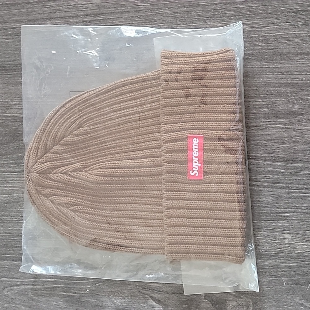 Supreme Overdyed Loose Gauge Brown Beanie